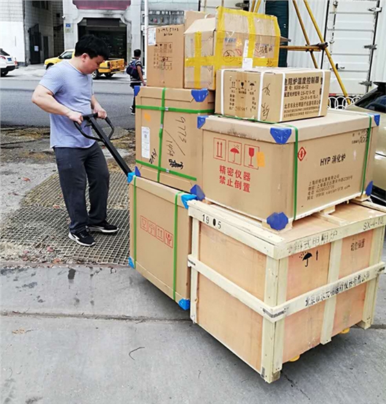 實(shí)驗(yàn)室儀器設(shè)備