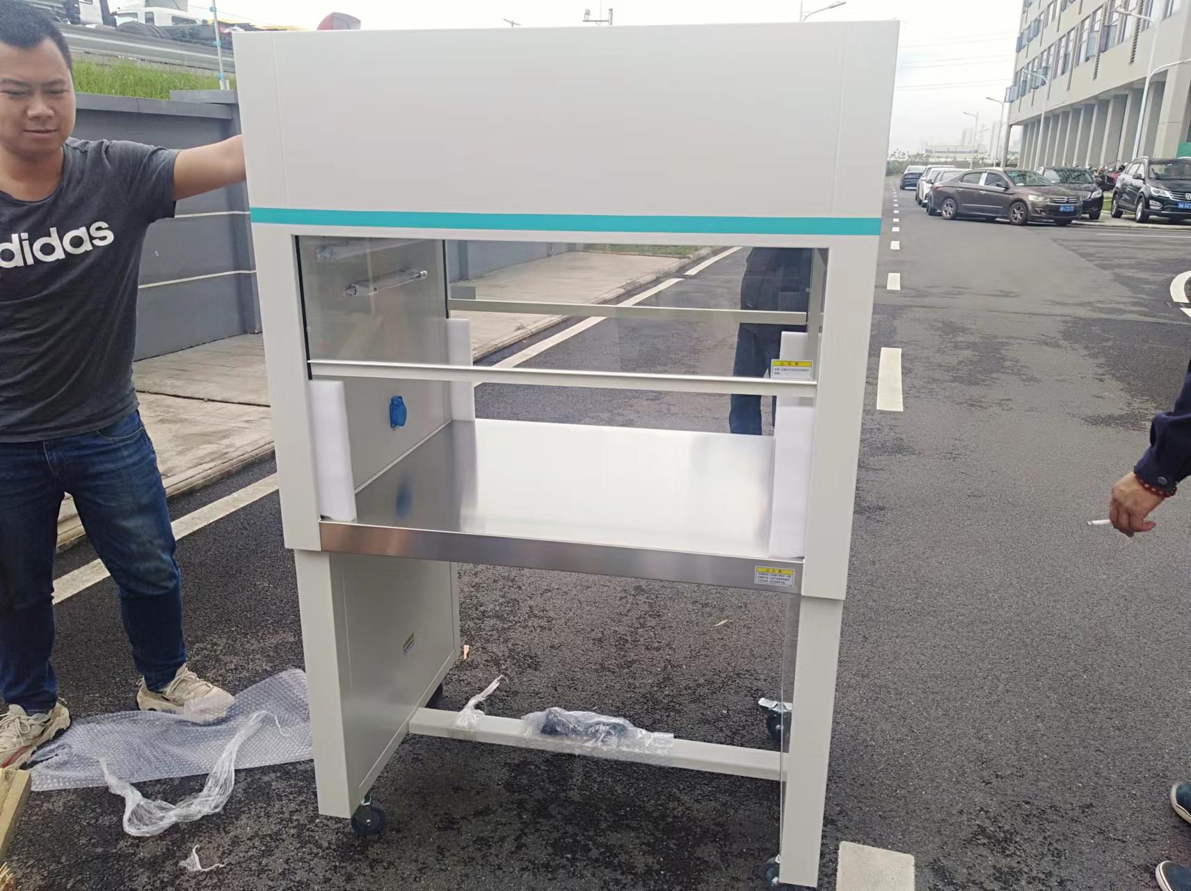 超凈工作臺(tái)